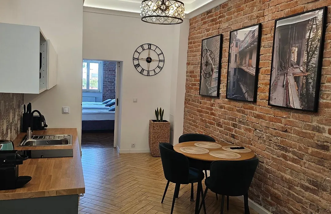 JUWEL 31 Apartments Kraków z widokiem na Wawel-1